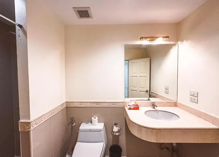 Chez Moi Private Executive Sukhumvit 26 Apartment Bangkok