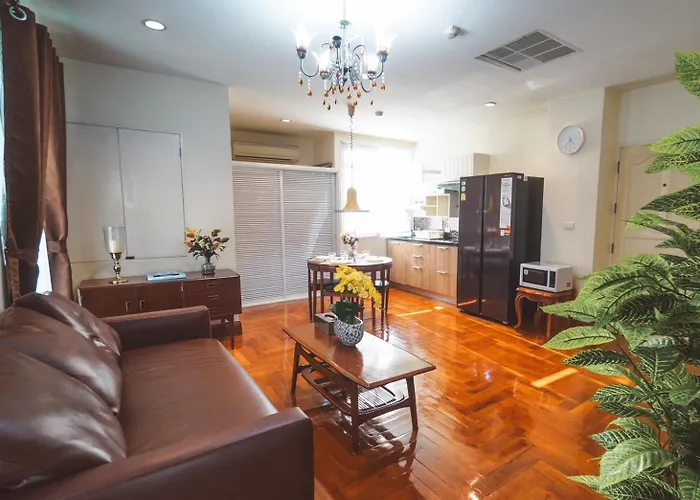 Apartment Chez Moi Private Executive Sukhumvit 26 *